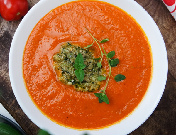 Zupa pomidorowa z pesto jadietetyk