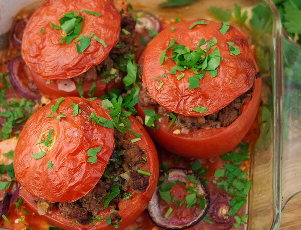 pomidory pieczone keto z mięsem przepis jadietetyk