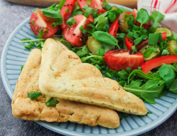 przepis na Keto tosty z mozzarellą jadietetyk przepis
