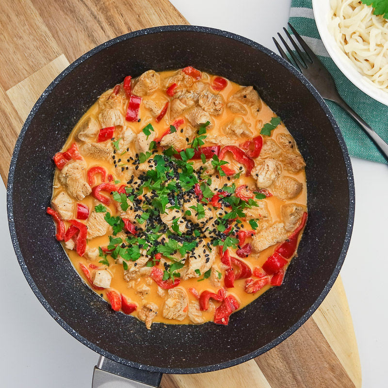 przepis na curry z kurczakiem keto jadietetyk